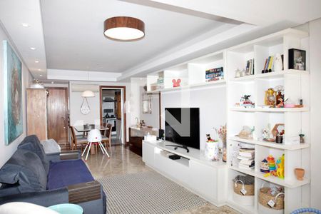 Apartamento à venda com 101m², 2 quartos e 1 vagaSala