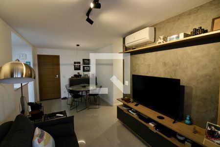 Sala de apartamento à venda com 2 quartos, 122m² em Recreio dos Bandeirantes, Rio de Janeiro