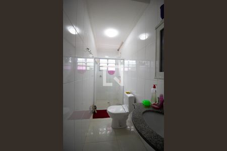 Casa à venda com 261m², 2 quartos e 6 vagas Casa à venda com 261m², 2 quartos e 6 vagasBanheiro