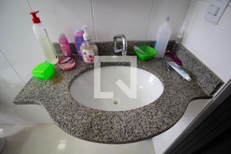 Casa à venda com 261m², 2 quartos e 6 vagas Casa à venda com 261m², 2 quartos e 6 vagasPia