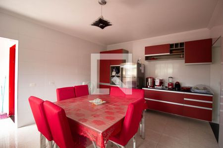 Casa à venda com 261m², 2 quartos e 6 vagas Casa à venda com 261m², 2 quartos e 6 vagasCozinha