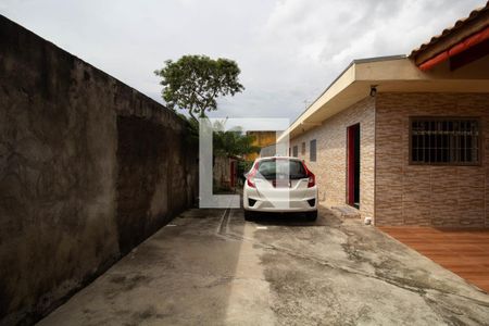 Casa à venda com 261m², 2 quartos e 6 vagas Casa à venda com 261m², 2 quartos e 6 vagasGaragem