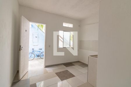 Studio - Quarto de kitnet/studio para alugar com 1 quarto, 20m² em Recreio dos Bandeirantes, Rio de Janeiro