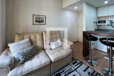 Sala de kitnet/studio à venda com 1 quarto, 37m² em Moema, São Paulo