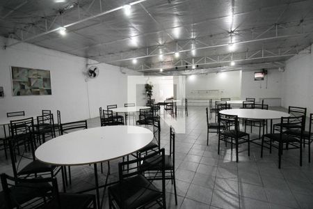 Casa para alugar com 420m², 2 quartos e 10 vagas Casa para alugar com 420m², 2 quartos e 10 vagasSalão de Festas