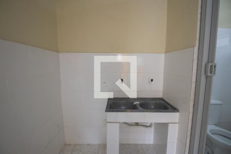 Cozinha e Área de Serviço de kitnet/studio para alugar com 1 quarto, 42m² em Raul Veiga, São Gonçalo