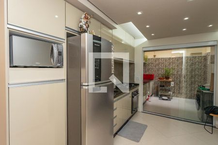 Cozinha  de casa de condomínio à venda com 2 quartos, 80m² em Centro, Diadema