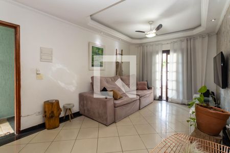 Sala de casa à venda com 4 quartos, 142m² em Vila Rosália, Guarulhos