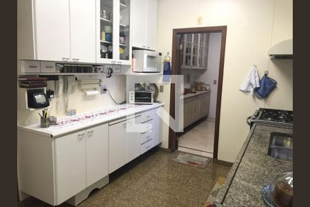 Apartamento à venda com 4 quartos, 284m² em Jardim Vitoria Regia, São Paulo