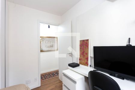 Quarto 1 de apartamento para alugar com 2 quartos, 40m² em Jardim Sao Saverio, São Paulo