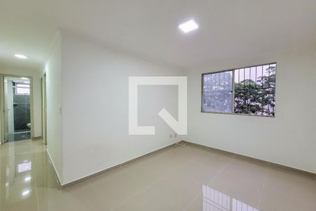 Sala de apartamento para alugar com 2 quartos, 48m² em Santa Terezinha, São Bernardo do Campo