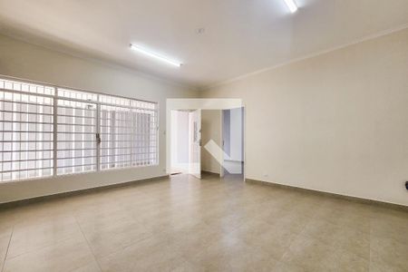 Sala de casa para alugar com 5 quartos, 213m² em Centro, Jacareí