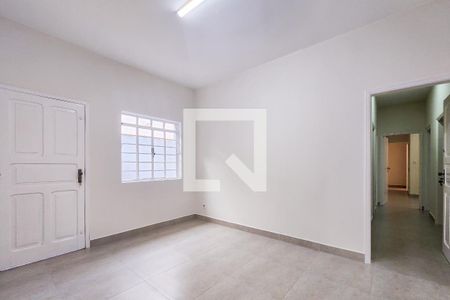 Quarto de casa para alugar com 5 quartos, 213m² em Centro, Jacareí