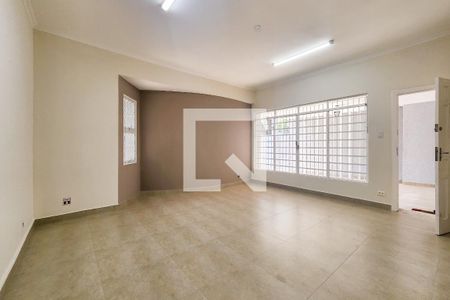 Sala de casa para alugar com 5 quartos, 213m² em Centro, Jacareí