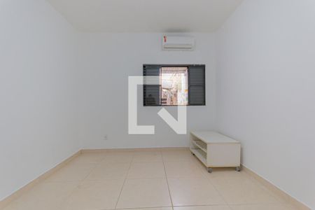 quarto 2 de casa para alugar com 2 quartos, 90m² em Jardim Flamboyant, Campinas