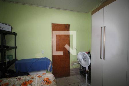 Quarto 1 Casa 1 de casa à venda com 5 quartos, 300m² em Guajuviras, Canoas