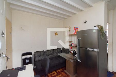 Sala de apartamento à venda com 2 quartos, 42m² em Granja Lempp, Contagem