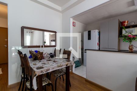 Detalhe da sala de apartamento para alugar com 2 quartos, 74m² em Canto do Forte, Praia Grande