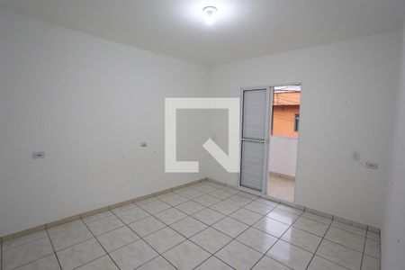 Quarto 1 de casa para alugar com 2 quartos, 80m² em Vila Paranagua, São Paulo