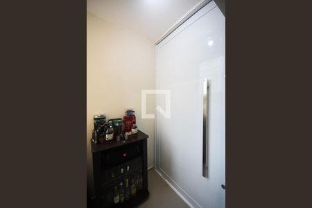 Hall de entrada de casa à venda com 3 quartos, 205m² em Parque Monte Alegre, Taboão da Serra