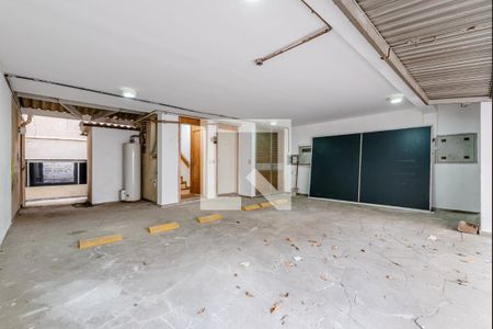 Casa à venda com 3 quartos, 388m² em Auxiliadora, Porto Alegre