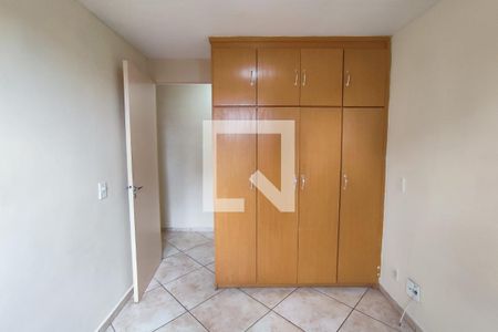 Quarto 1 de apartamento para alugar com 2 quartos, 50m² em Jardim Danfer, São Paulo