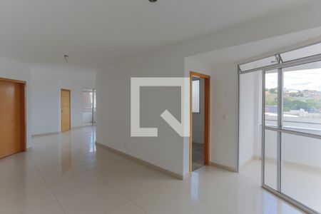 Apartamento à venda no bairro Fernão Dias em Belo Horizonte/MG