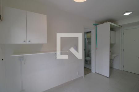 Sala de apartamento à venda com 1 quarto, 28m² em Jardim Prudência, São Paulo