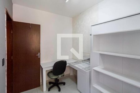 Quarto 1 de apartamento para alugar com 2 quartos, 59m² em Castelo , Belo Horizonte