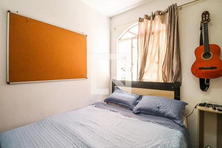 Quarto 2 de casa para alugar com 4 quartos, 150m² em Planalto, Belo Horizonte