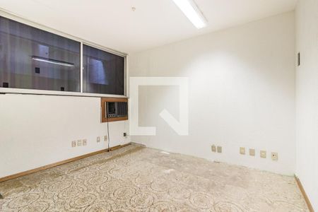 Casa à venda com 4 quartos, 278m² em Auxiliadora, Porto Alegre