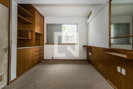 Casa à venda com 4 quartos, 278m² em Auxiliadora, Porto Alegre