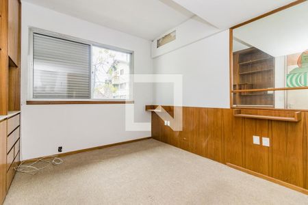 Casa à venda com 4 quartos, 278m² em Auxiliadora, Porto Alegre