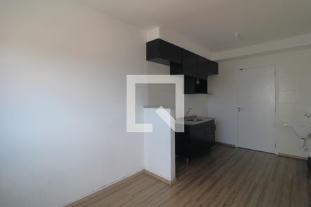 Sala/ cozinha de apartamento para alugar com 1 quarto, 26m² em Jardim Cidalia, São Paulo