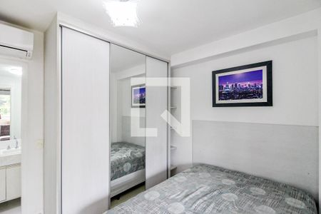 Quarto de apartamento à venda com 1 quarto, 42m² em Santo Amaro, São Paulo