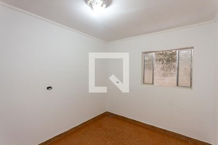 Quarto de casa para alugar com 2 quartos, 54m² em Parque Santa Madalena, São Paulo