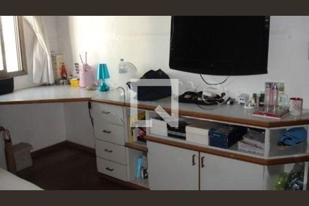 Apartamento à venda com 3 quartos, 198m² em Aclimação, São Paulo