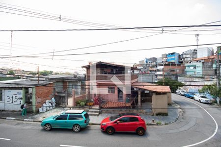 Vista de casa à venda com 2 quartos, 156m² em Bussocaba, Osasco