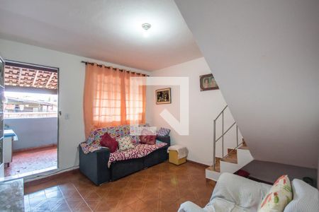 Sala de casa à venda com 2 quartos, 156m² em Bussocaba, Osasco