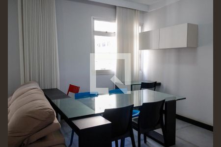 Sala de apartamento para alugar com 2 quartos, 90m² em Funcionários, Belo Horizonte