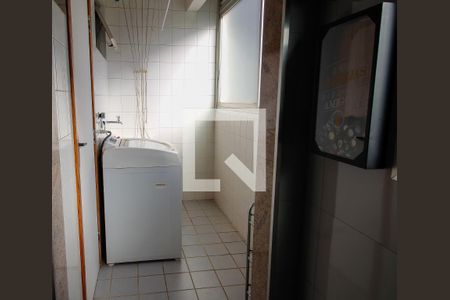 Area de Serviço de apartamento para alugar com 2 quartos, 90m² em Funcionários, Belo Horizonte