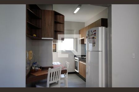 Cozinha de apartamento para alugar com 2 quartos, 90m² em Funcionários, Belo Horizonte