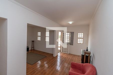Sala de casa à venda com 2 quartos, 260m² em Vila Rossi Borghi E Siqueira, Campinas