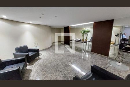 Hall de entrada de apartamento para alugar com 2 quartos, 77m² em Lourdes, Belo Horizonte