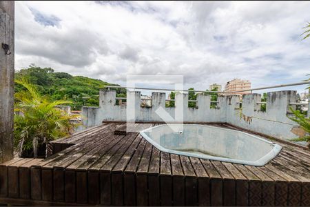 Sala 2 de casa à venda com 4 quartos, 340m² em Morro do Estado, Niterói