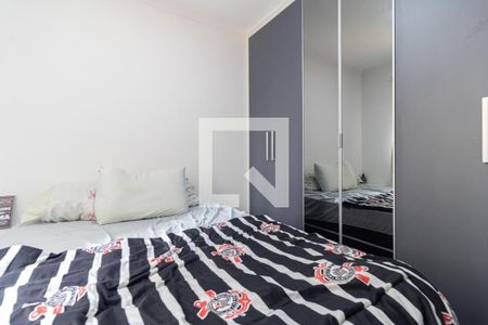 Quarto 1 de apartamento para alugar com 2 quartos, 33m² em Parque Fongaro, São Paulo