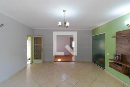 Sala 01 de casa para alugar com 3 quartos, 160m² em Jardim Capivari, Campinas