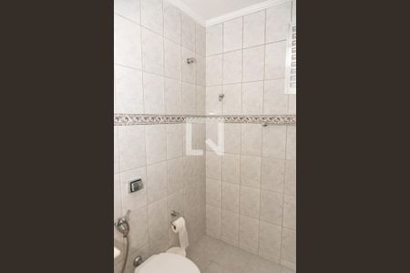 Banheiro de apartamento para alugar com 1 quarto, 53m² em Vila Monumento, São Paulo