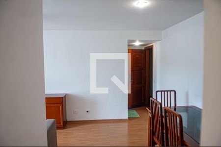 sala de apartamento para alugar com 2 quartos, 62m² em Pechincha, Rio de Janeiro