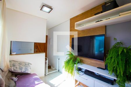 Sala de apartamento à venda com 1 quarto, 72m² em Vila Scarpelli, Santo André